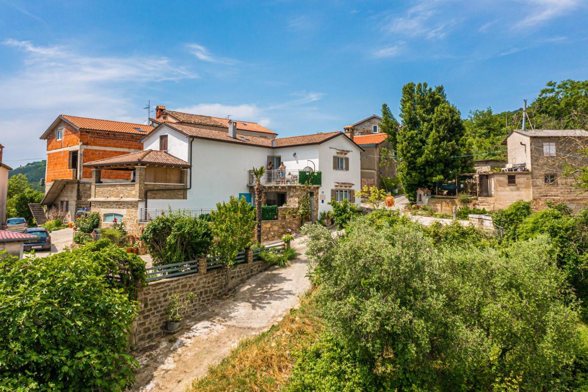 Holiday Home Belveder Motovun With Heated Pool Livade Εξωτερικό φωτογραφία