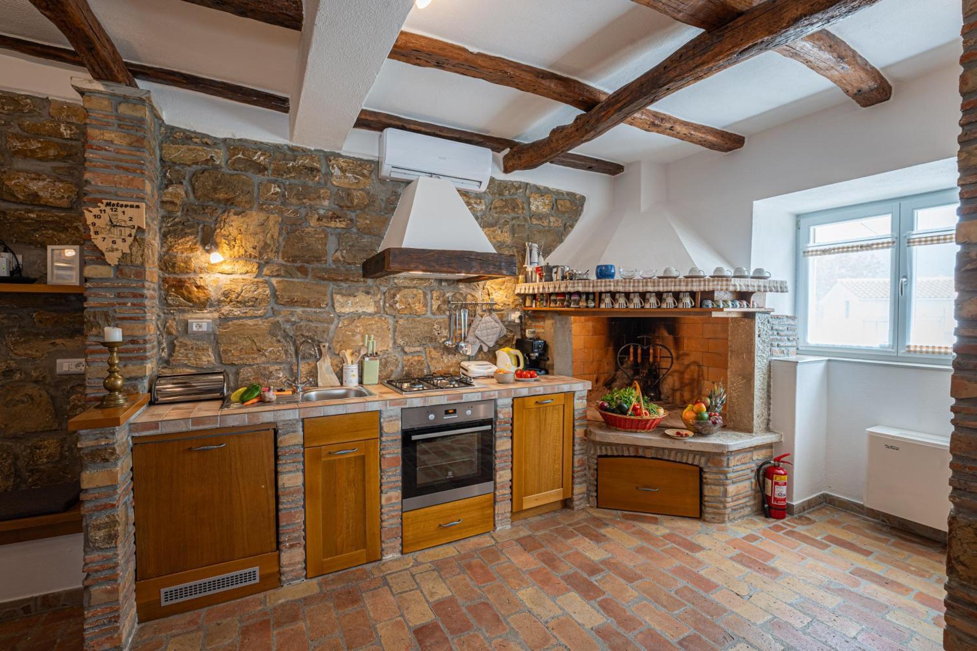 Holiday Home Belveder Motovun With Heated Pool Livade Εξωτερικό φωτογραφία