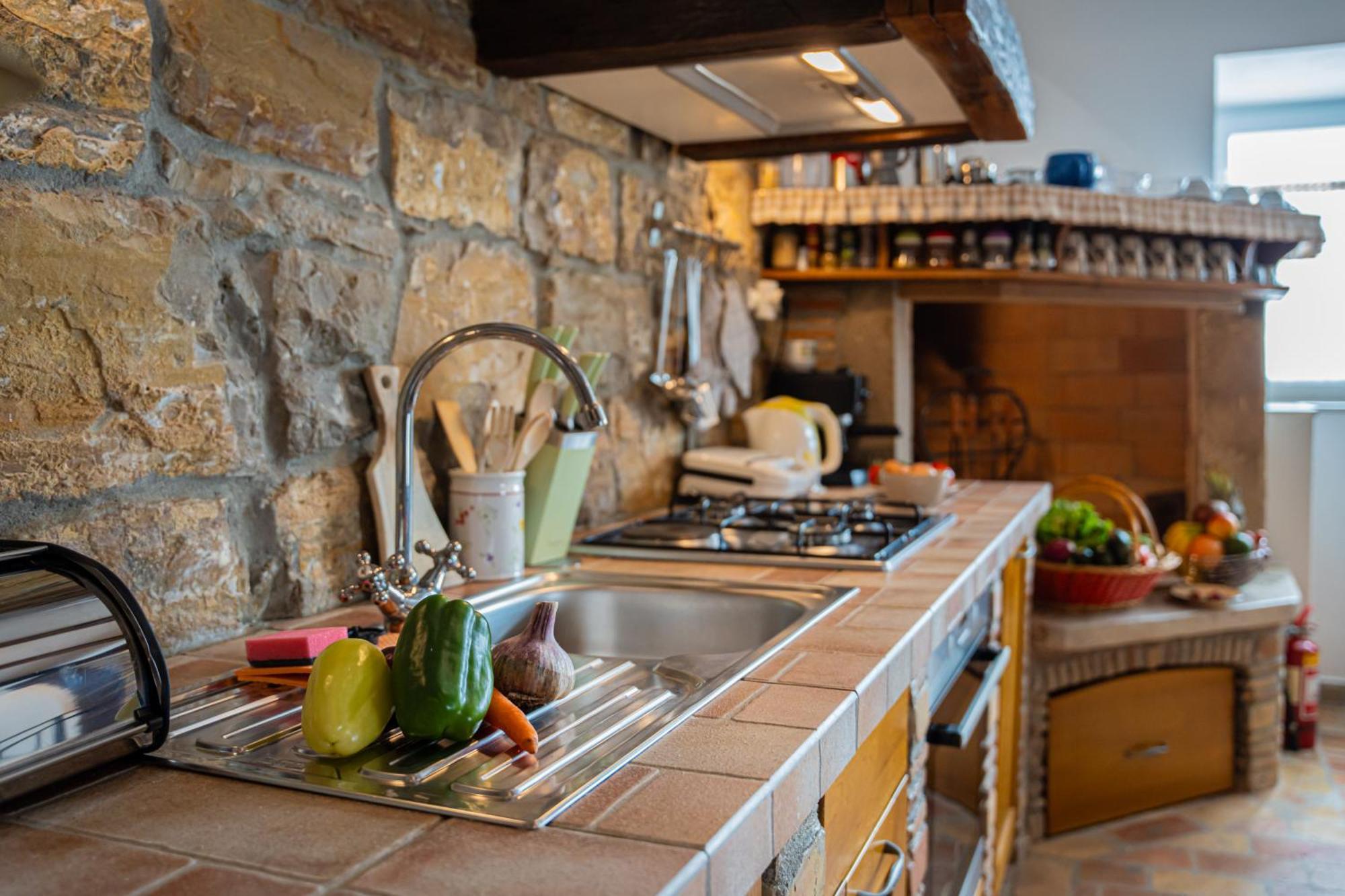 Holiday Home Belveder Motovun With Heated Pool Livade Εξωτερικό φωτογραφία